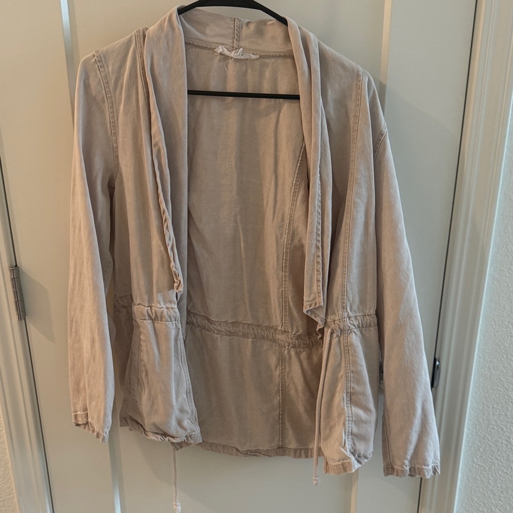 Women's Tan Jacket
